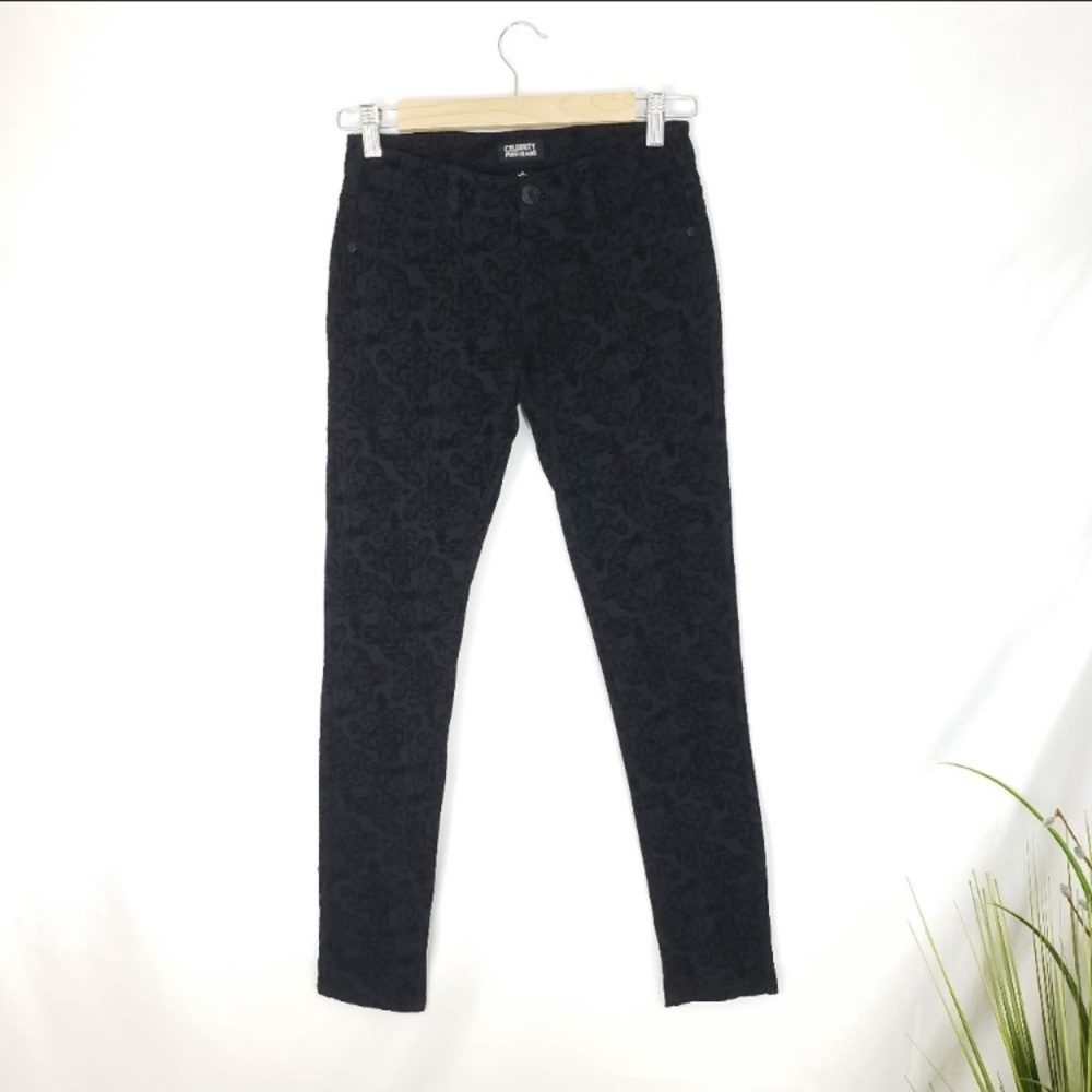 Celebrity‎ Pink Size 0 👖black pants